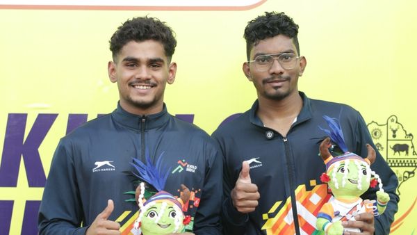 KITG Day 3: Manikanta L Powers Karnataka Past 10 Golds