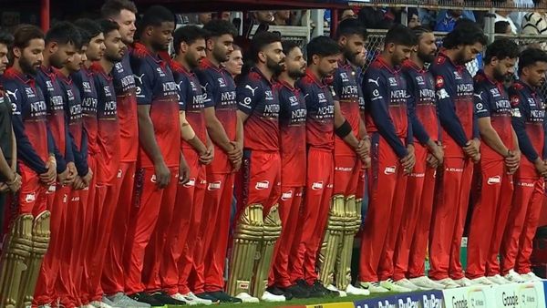 MI vs RCB: Why are Players wearing Black Armbands Today?