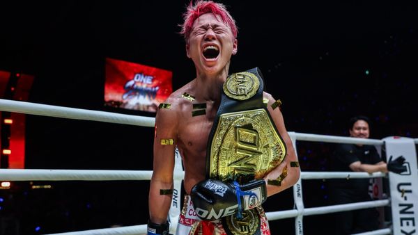 Takeru Segawa Stuns Rodtang Jitmuangnon With Dramatic TKO To Claim Interim Gold At ONE SAMURAI 1