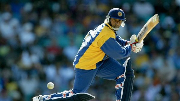 Body Found Hanging at Ex-Sri Lanka player Aravinda de Silva’s House