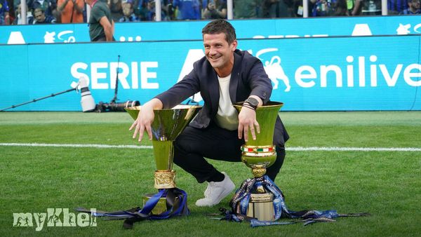 Cristian Chivu Shines: Extraordinary Inter Season Earns Coach Of The Season Award