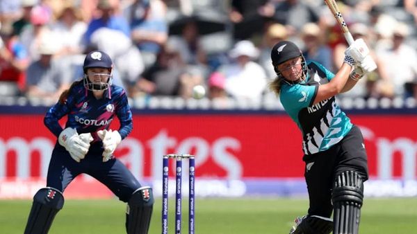 Izzy Sharp, Brooke Halliday Guide New Zealand to Six-Wicket Win Over Scotland