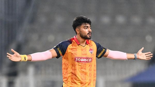 Bengal T20 League: Former RCB player stars with 5 Wickets as Malda smashes Kolkata by 10 Wickets