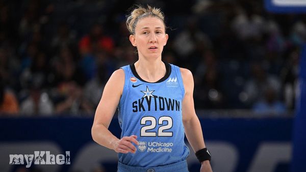Vandersloot Injury Return Fuels Chicago Sky Victory Over Portland Fire 124-94