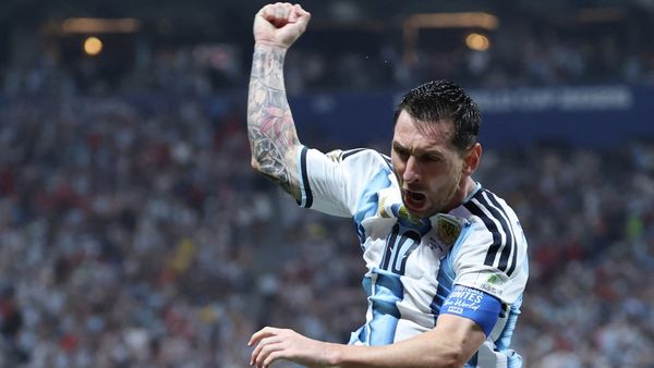 Messi equals Stellar Individual Record