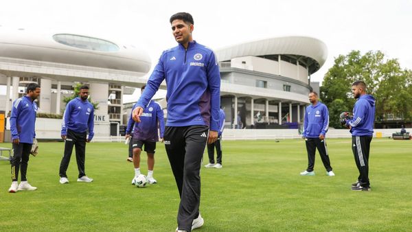 Shubman Gill gives Strong Statement on NEET Paper Leak Protest in Delhi, Other Stalwarts Yet to Comment
