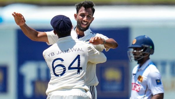 ‘Take Me to IPL’: Dickwella’s Cheeky Reply to Yashaswi Jaiswal Ends in Wicket