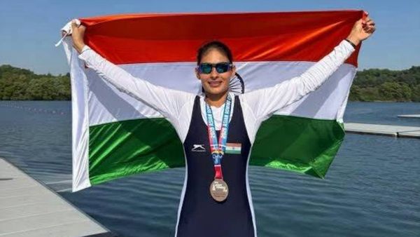 Asian Games 2026: Poonam Eyes Medal In Women’s Coxless Four