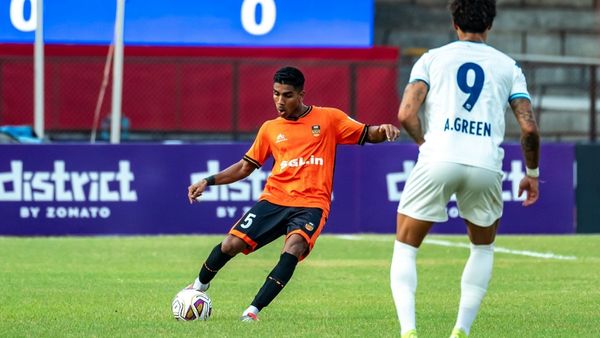 Kerala Blasters Beat Inter Kashi 2-0 to Secure Winning ISL Start