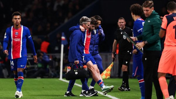 Khvicha Kvaratskhelia Injury Update: What Happened Against Barcelona and When Will PSG Star Return?