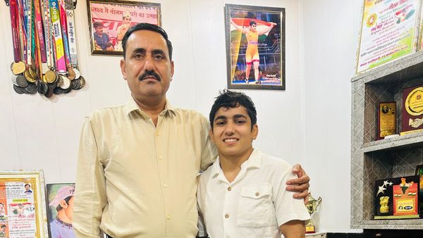 Neelam Sirohi Keeps Promise To Her Father | Exclusive