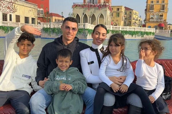 Happy Birthday Cristiano Ronaldo: Top 10 Adorable Family Moments Of The Football Star