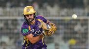 Manish Pandey Shows His Class When KKR Needed Him Most Against MI