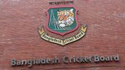 భారత్ నుంచి వేదికల మార్పు: బంగ్లాదేశ్ క్రికెట్ విజ్ఞప్తిని పరిశీలించనున్న ఐసీసీ..?