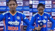 కన్నీళ్లు పెట్టుకున్న హర్మన్ప్రీత్ కౌర్!(వీడియో)