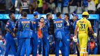 IPL 2026: மும்பை இந்தியன்ஸ் அணிக்கு வந்து இறங்கிய இடி.. முக்கிய ஆல்ரவுண்டர் தொடரிலிருந்து விலகல்