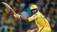 IPL 2026: தோனி இல்லனா என்ன? மினி ஹெலிகாப்டர் ஷாட்டை பறக்கவிட்ட உர்வில் பட்டேல்.. கம்மின்ஸ் ஷாக்