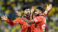 IPL 2026: பிளே ஆப் சுற்றில் 1 இடத்திற்கு 5 அணிகளில் யார் தகுதி பெறுவார்கள்? வசீம் ஜாபர் கணிப்பு