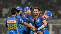 IPL 2026- பேப்பர் கொண்டாட்டத்தை பகடி செய்த தீபக் சாஹர்.. விக்கெட் எடுத்த உடன் செய்த லூட்டி