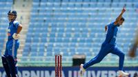 IND vs AFG: ஏமாற்றிய 24 வயது வீரர்.. இந்தியாவுக்கு ஆரம்பமே சோகம்.. மீட்பு பணியில் ரோகித், கில்