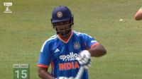 IND vs IRE: சரிந்த இந்திய அணி டாப் ஆர்டர்.. சாம்சன் மீண்டும் சொதப்பல்.. இந்தியா திணறல்