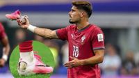 FIFA WC: கிழிந்த ஷூ, ஷாக்ஸ் உடன் விளையாடும் வீரர்கள்.. உலககோப்பை கால்பந்து தொடரில் வினோதம்,, காரணம் என்ன?