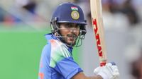 IND vs ENG: பாதி சேஸிங்கில் பேட்டிங்கை விட்டு வெளியேறிய சுப்மன் கில்.. இந்திய அணிக்கு விழுந்த அடி