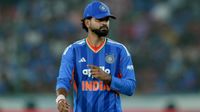 IND vs WI: ஸ்ரேயாஸ் கேப்டன்ஷி சரியில்லை.. வெஸ்ட் இண்டீஸை 247 ரன்கள் அடிக்கவிட்டுருக்க கூடாது..கையிப்