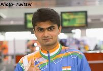 Paralympics: थ्रिलिंग फाइनल में गोल्ड के करीब पहुंचकर हारे यतिराज, सिल्वर किया अपने नाम