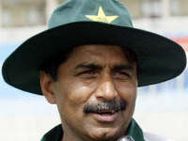 Miandad Rejoined Pcb On A Hefty Package Of Rs750 