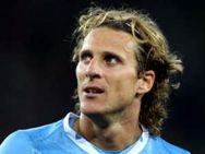Forlan Leads Uruguay Record 15th Copa America Aid