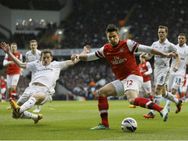 Epl Spurs Beat Arsenal Man City Keep Title Hopes Alive