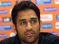 Dhoni Continues To Keep Mum On Recent Controversies