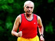 Delhi Man Ashis Roy 81 Takes Marathon Tally To 