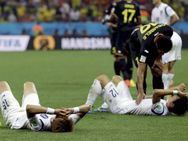 World Cup 2014 10 Men Belgium Beat South Korea 1 0 Group H