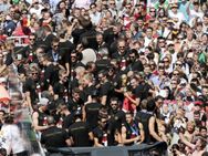 German Footballers Get Grand Welcome At Berlin