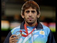 Cwg 2014 Indian Wrestlers Win Four Silver One Bronze