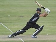 Elliott Powers New Zealand Victory Over Pakistan Wellington 1st Odi