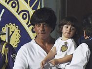 Shah Rukh Khan Happy Bring Kids Ipl 8 Introduces Abram Kolkata