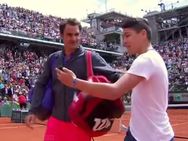 Video When A Selfie Moment Irked Roger Federer Know Why The Tennis Star Was Upset