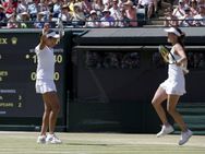 Sania Mirza Martina Hingis Pair Enters Wimbledon Final