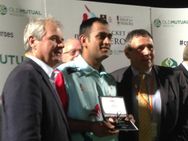 Finisher Ms Dhoni Hits Winning Runs Again This Time For Heroes