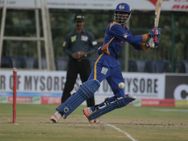 Kpl 2015 Hubli Tigers Face Bijapur Bulls In The Final On September 