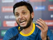 Notice Against Afridi For Getting More Love In India