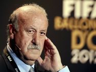 Ex Spain Coach Vicente Del Bosque Picks Messi Ronaldo Fifa Awards