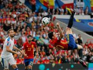 Dominant Italy Down Belgium 2 0 Euro 