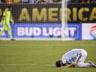 Several Players May Follow Messi Into International Retirement Aguero