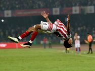 Isl 3 Former Spanish Goalkeeper Molina Hopes Inspire Atk Fight Cancer