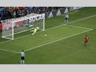 Euro 2016 Cristiano Ronaldos Portugal In Semis After Shootout Win