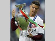 Cristiano Ronaldo Wins Uefa Best Player Europe Award